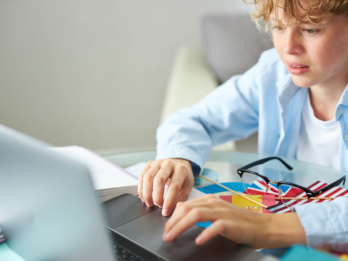 Jak nowoczesne rozwiązania edukacyjne z RM Solar wspierają codzienną naukę uczniów