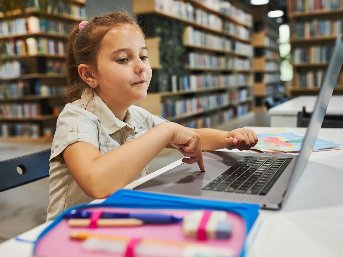 Jak skutecznie wykorzystać szkolny portal edukacyjny do wsparcia ucznia i rodziców